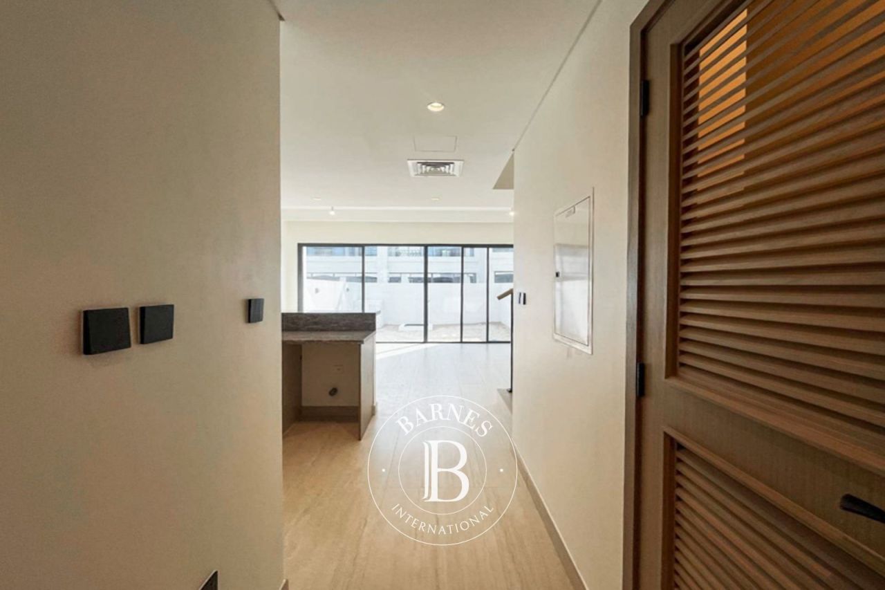 Вилла в Дубае, ОАЭ, 144 м² - фото 11