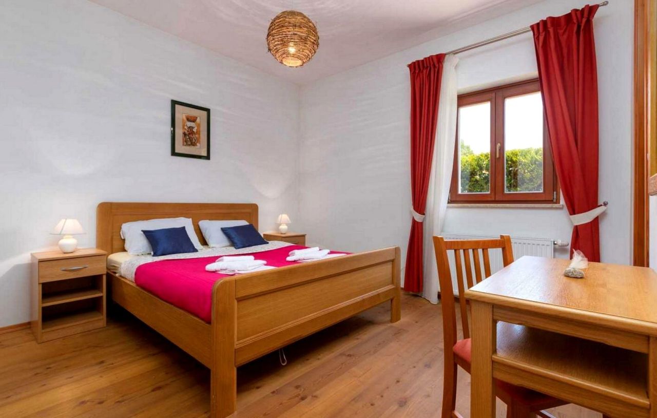 Вилла в Тиняне, Хорватия, 162 м² - фото 19