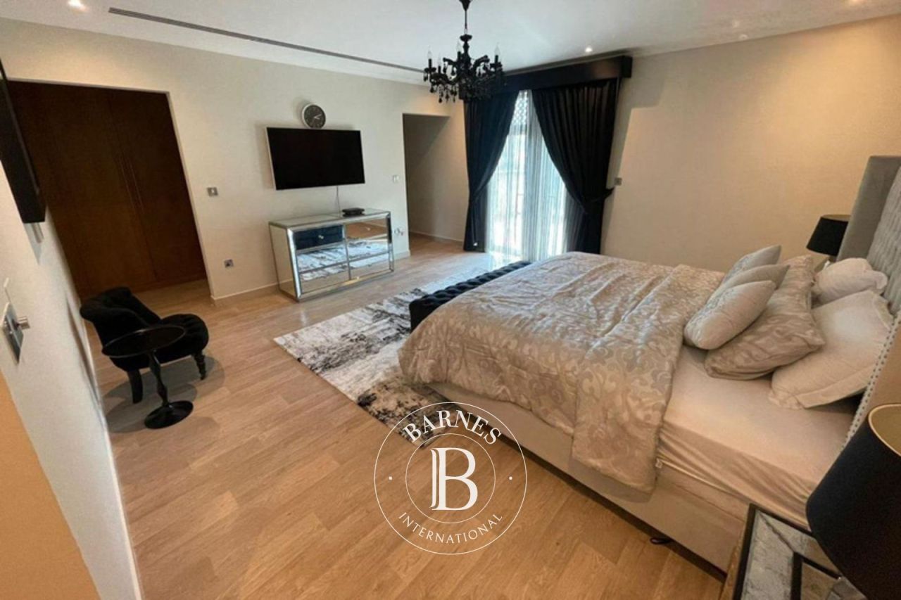 Вилла в Дубае, ОАЭ, 402.7 м² - фото 11