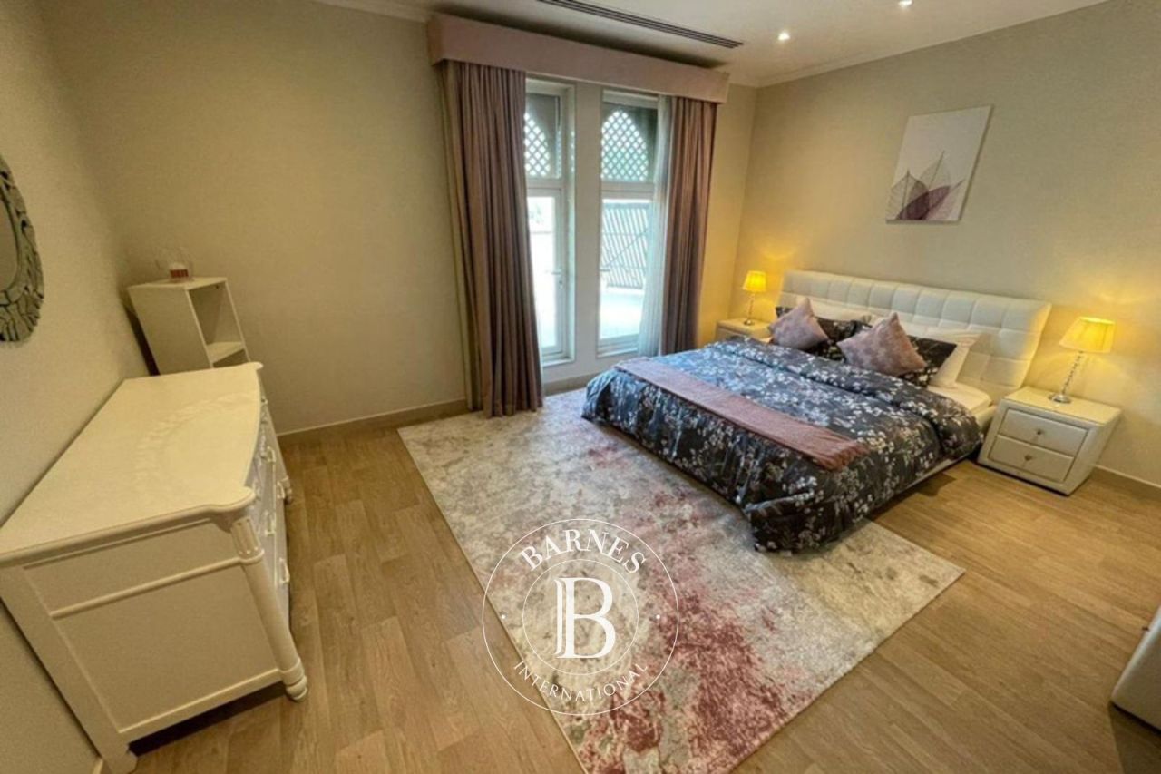 Вилла в Дубае, ОАЭ, 402.7 м² - фото 12