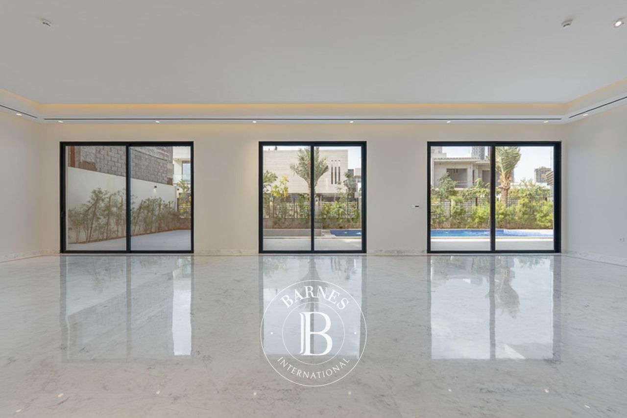 Вилла в Дубае, ОАЭ, 745.8 м² - фото 12