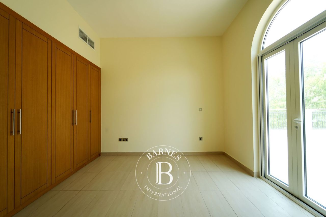 Вилла в Дубае, ОАЭ, 454.5 м² - фото 12