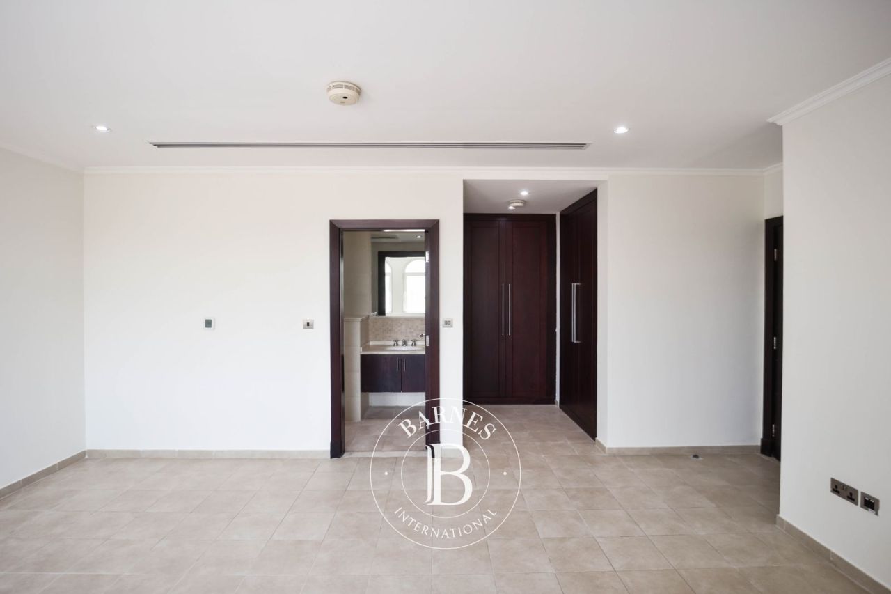 Вилла в Дубае, ОАЭ, 854.7 м² - фото 13