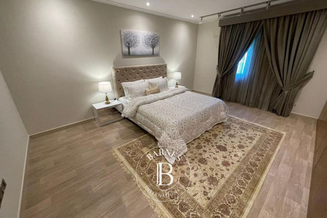 Вилла в Дубае, ОАЭ, 402.7 м² - фото 13