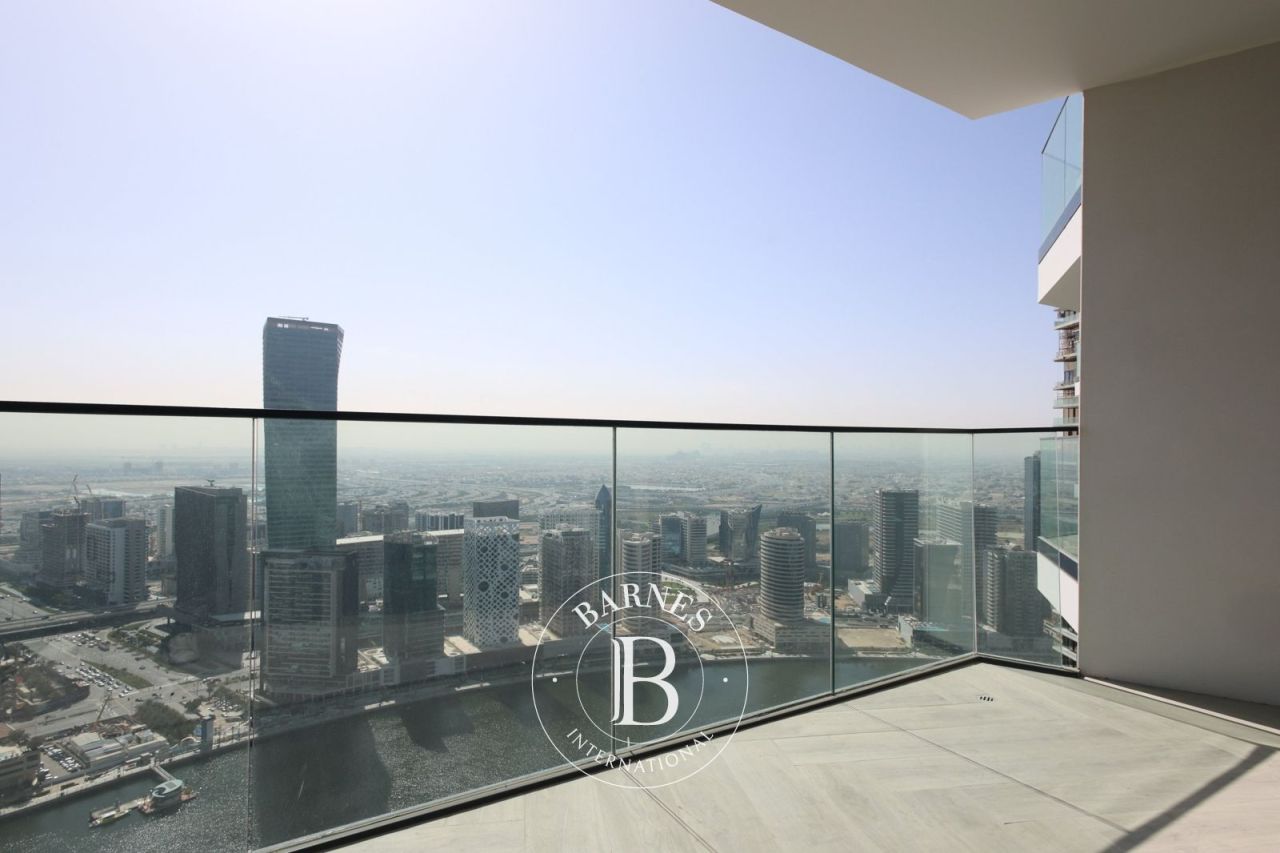 Квартира в Дубае, ОАЭ, 60 м² - фото 15