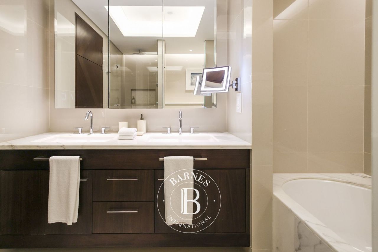 Квартира в Дубае, ОАЭ, 226.5 м² - фото 16