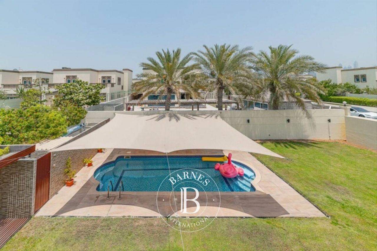 Вилла в Дубае, ОАЭ, 402.7 м² - фото 19