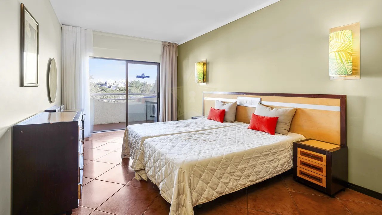 Квартира в Албуфейре, Португалия, 92.7 м² - фото 9