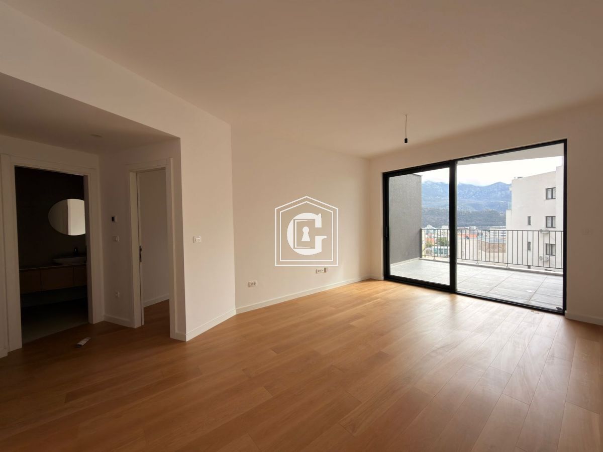 Апартаменты в Бечичи, Черногория, 59 м² - фото 2