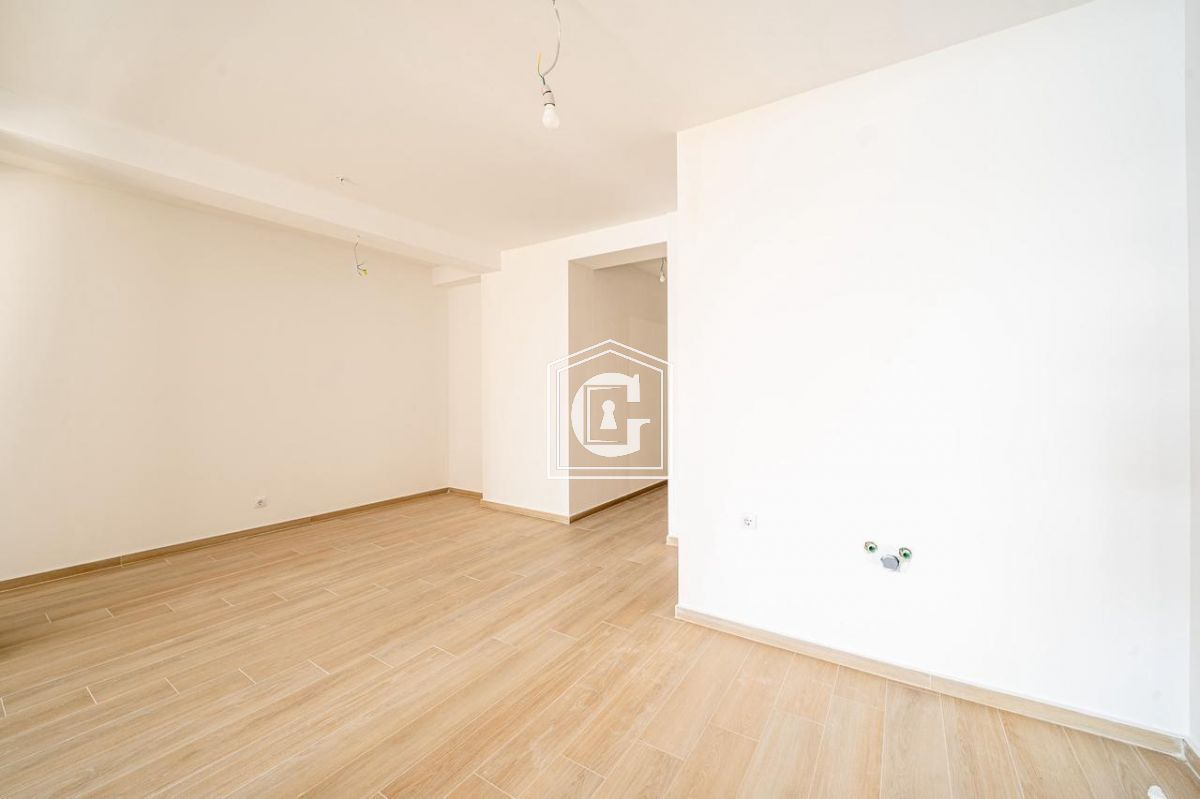 Апартаменты в Бечичи, Черногория, 85 м² - фото 4