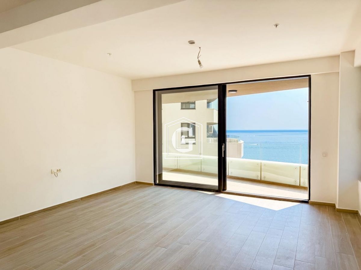 Апартаменты в Бечичи, Черногория, 85 м² - фото 11