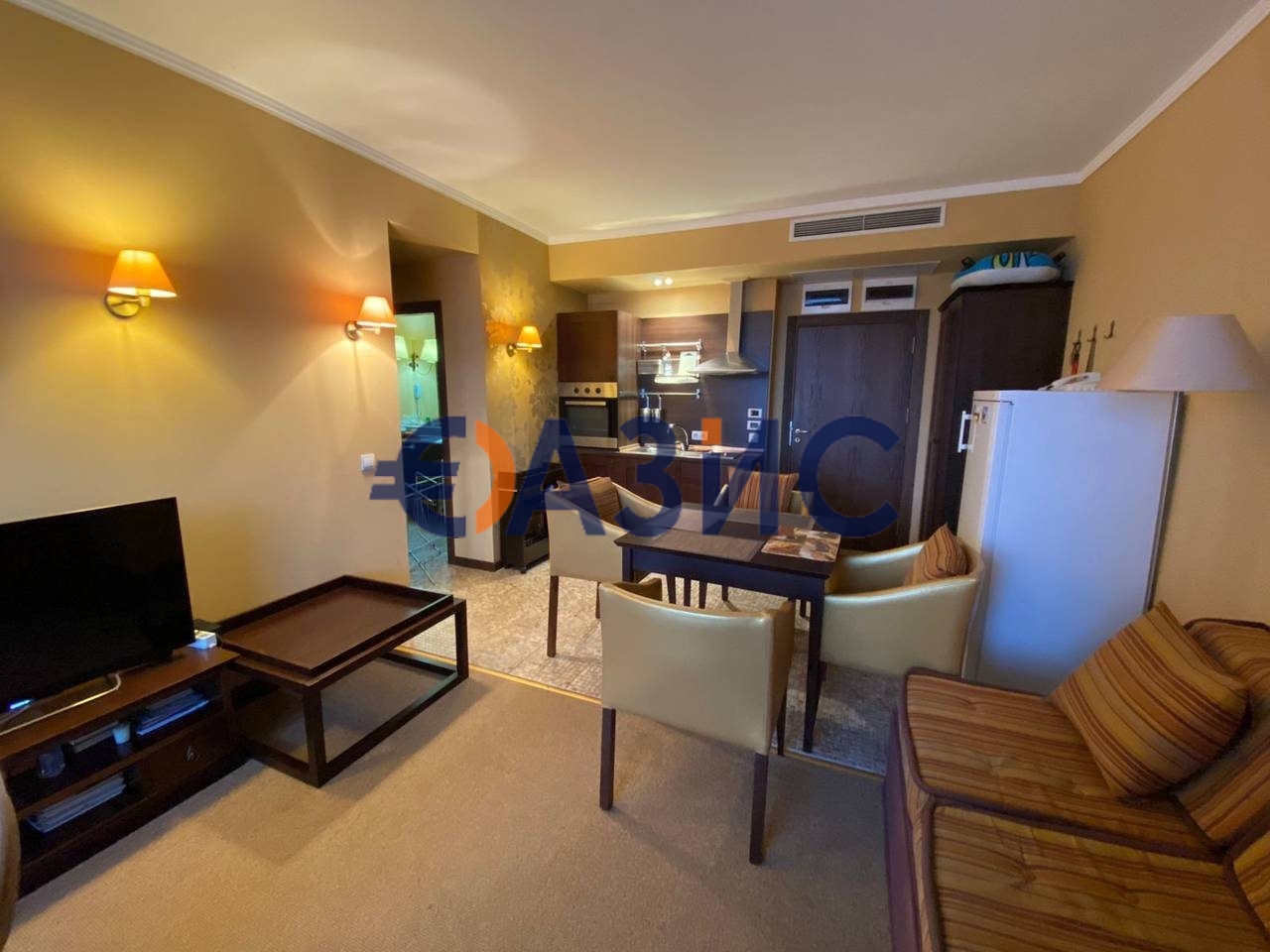 Апартаменты на Солнечном берегу, Болгария, 69.6 м² - фото 1