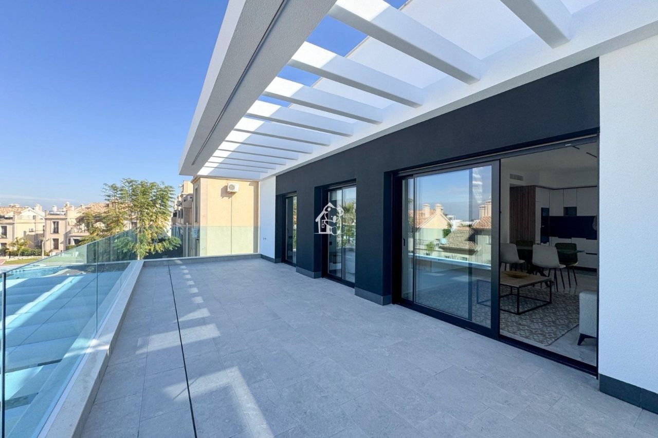 Апартаменты в Альгорфе, Испания, 70 м² - фото 1