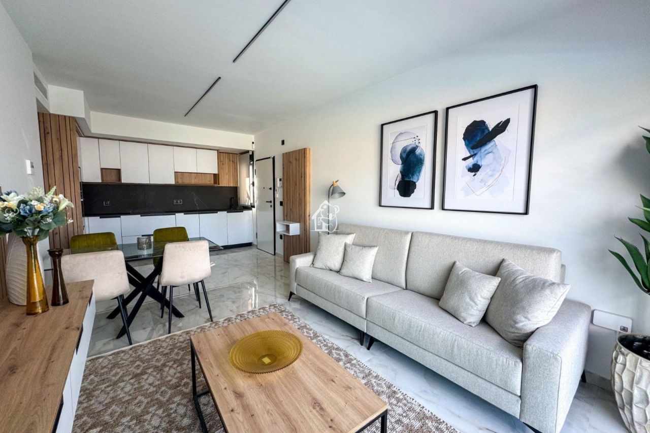 Апартаменты в Альгорфе, Испания, 70 м² - фото 2