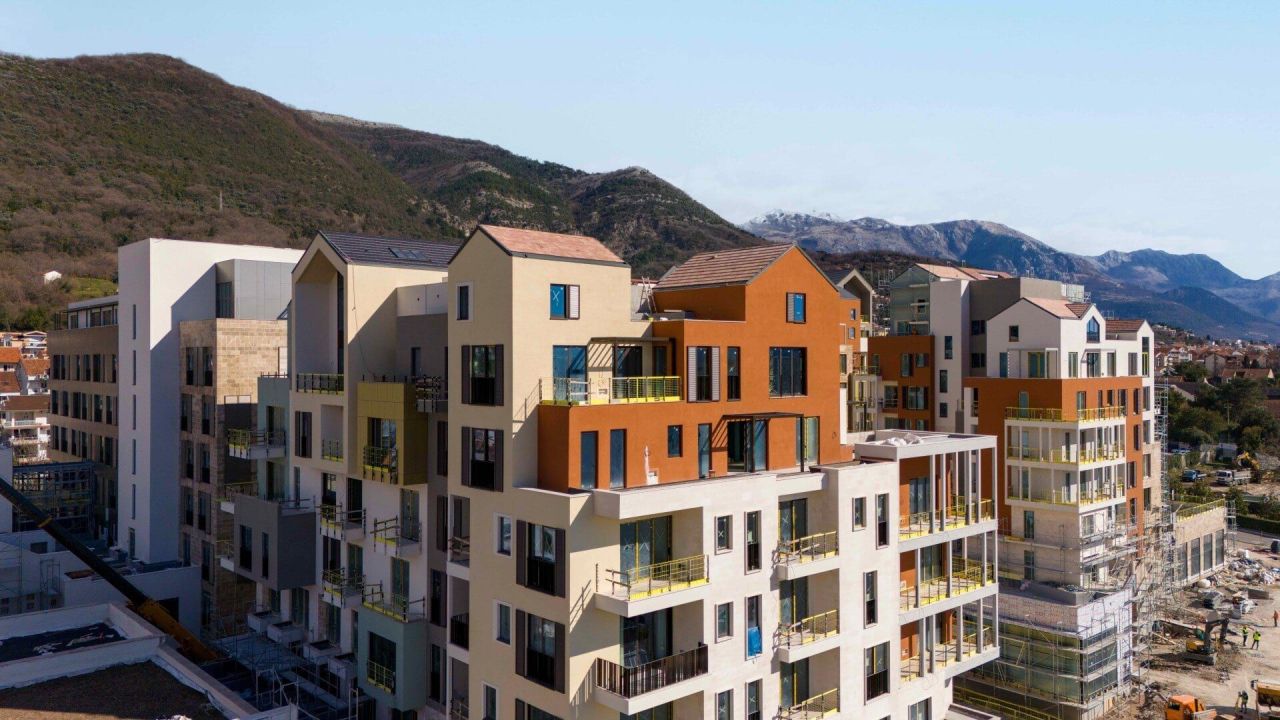 Апартаменты в Тивате, Черногория, 102 м² - фото 4