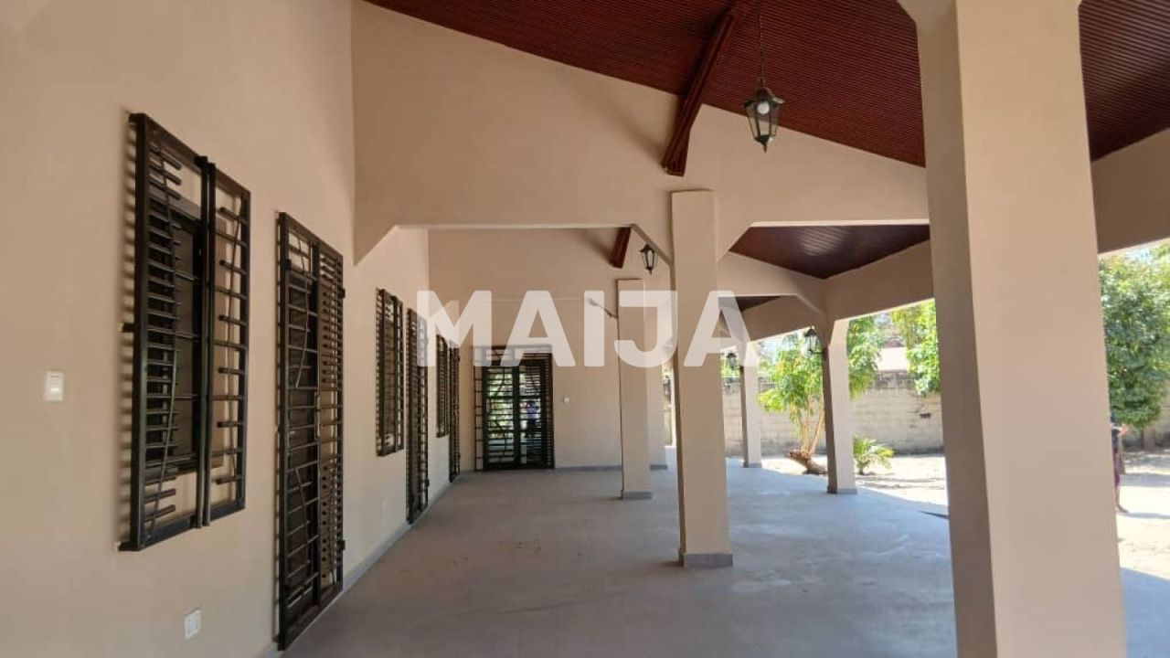 Дом Brufut, Гамбия, 140 м² - фото 5