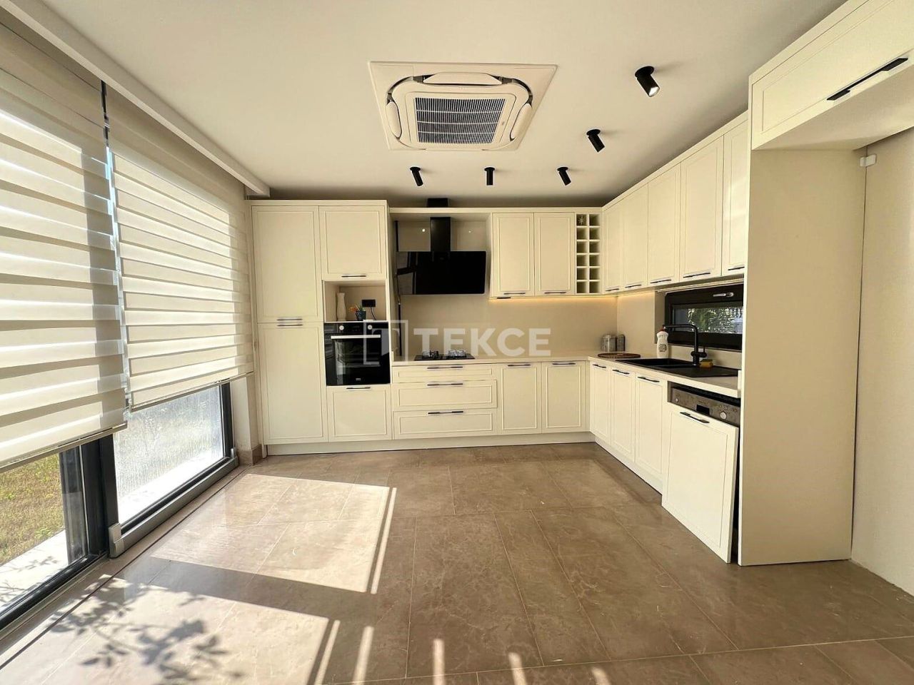 Вилла в Анталии, Турция, 255 м² - фото 11