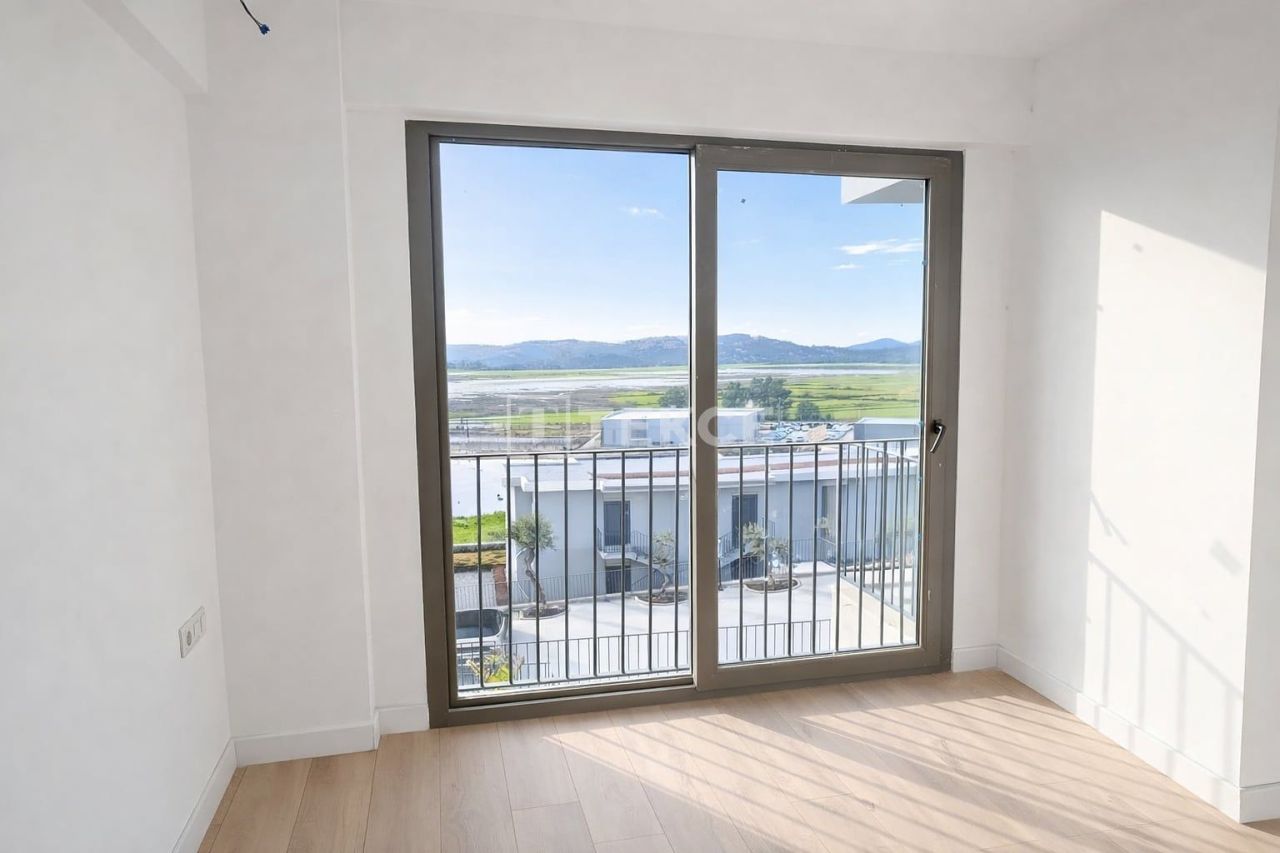 Апартаменты в Милясе, Турция, 67 м² - фото 15