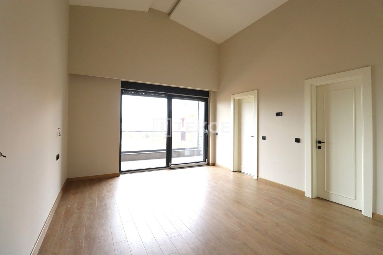 Вилла в Анталии, Турция, 240 м² - фото 19