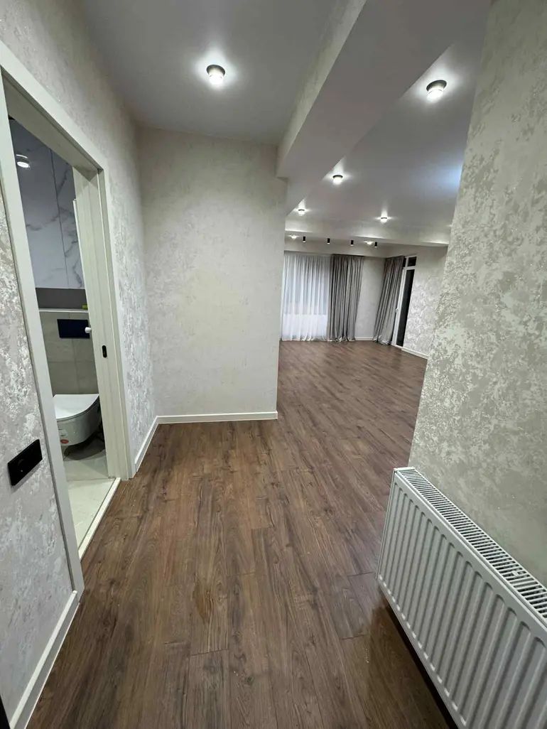 Квартира в Тбилиси, Грузия, 89 м² - фото 2