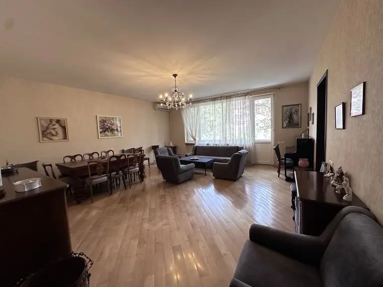 Квартира в Тбилиси, Грузия, 180 м² - фото 2