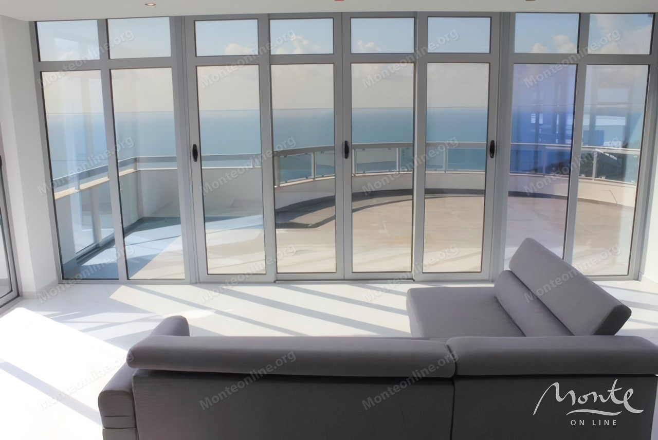 Апартаменты в Добра Воде, Черногория, 241 м² - фото 3