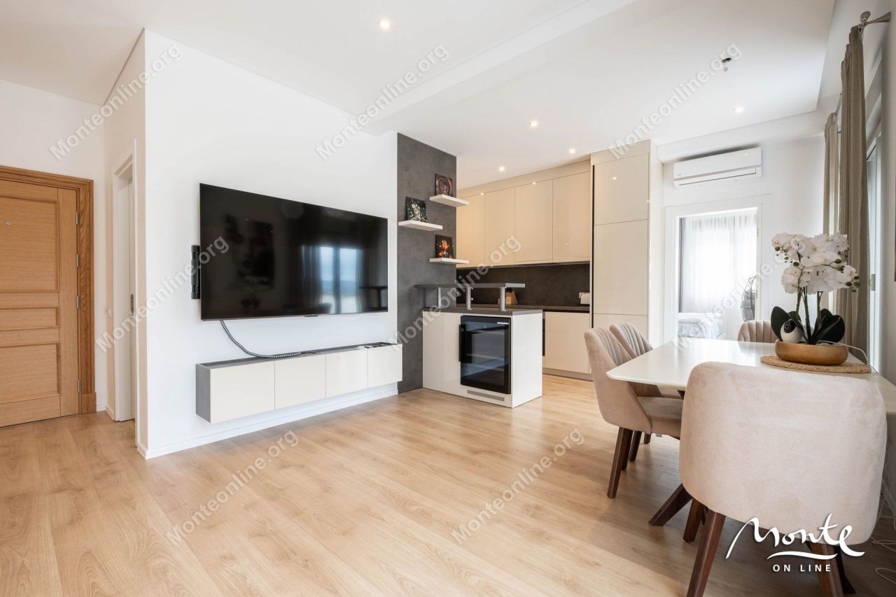 Апартаменты в Тивате, Черногория, 90 м² - фото 4