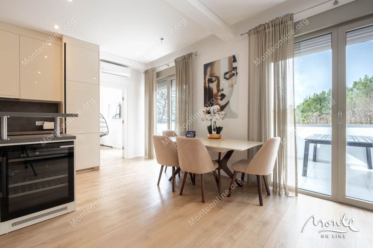 Апартаменты в Тивате, Черногория, 90 м² - фото 6