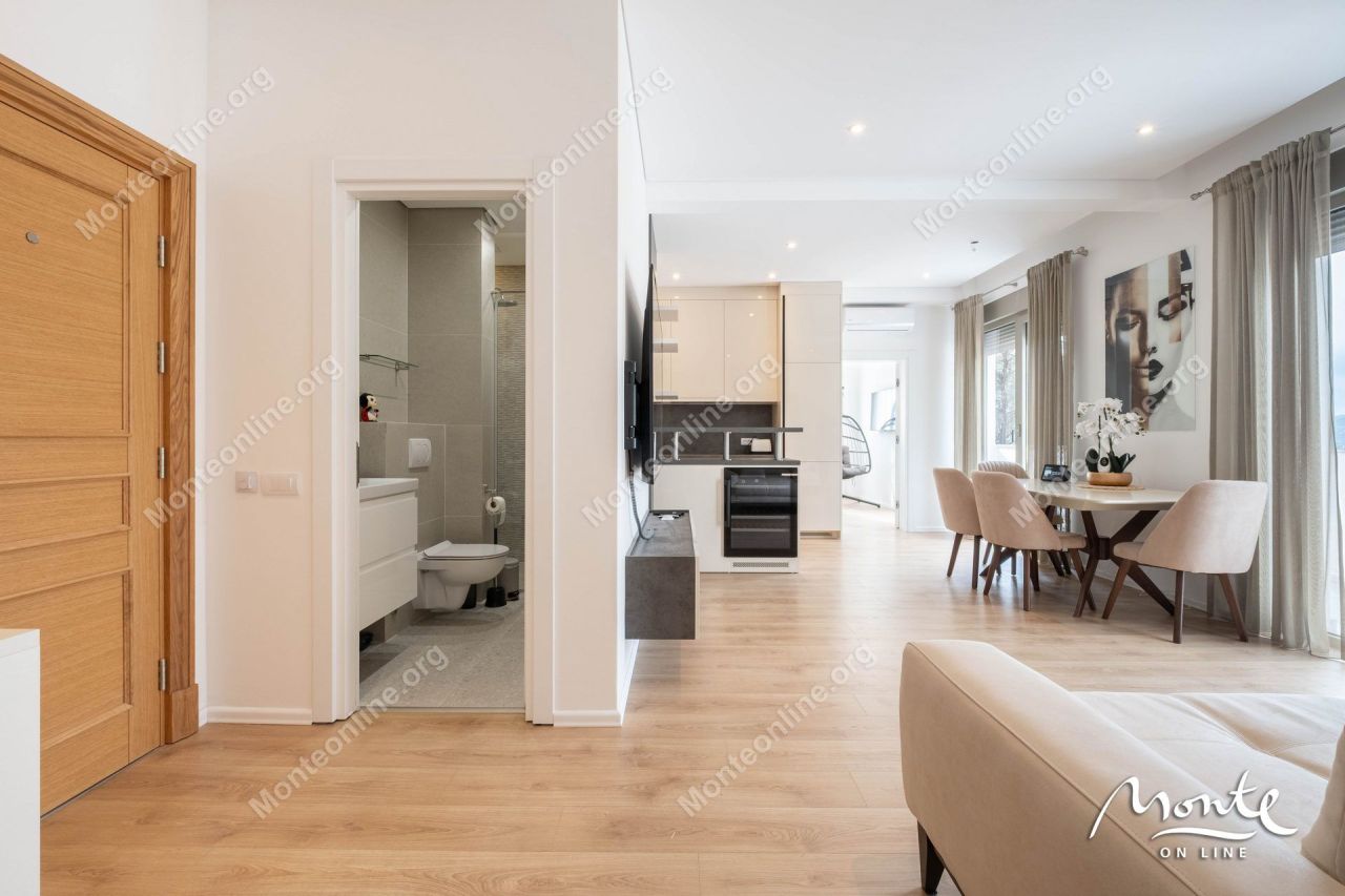 Апартаменты в Тивате, Черногория, 90 м² - фото 10