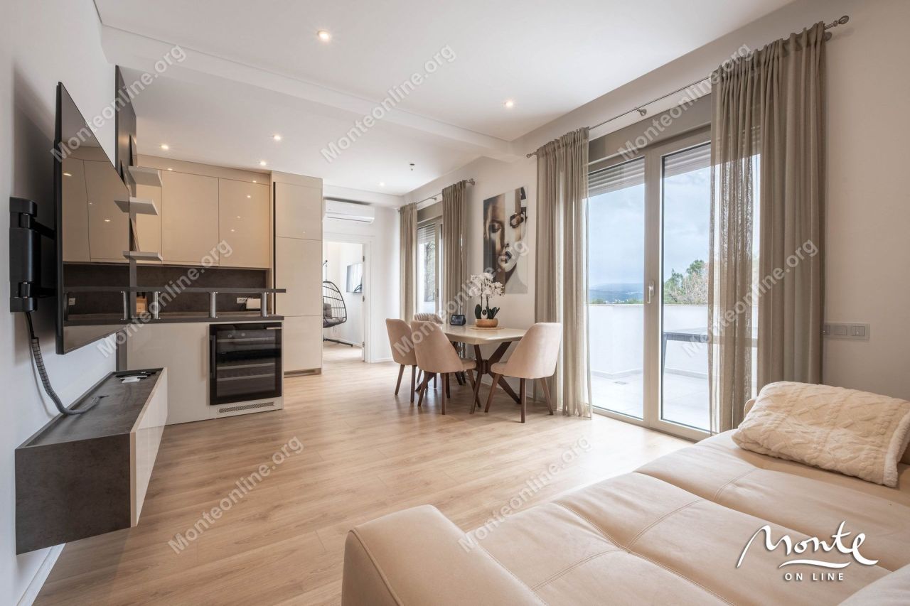 Апартаменты в Тивате, Черногория, 90 м² - фото 15