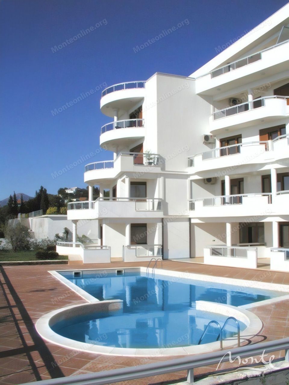 Апартаменты в Добра Воде, Черногория, 241 м² - фото 18