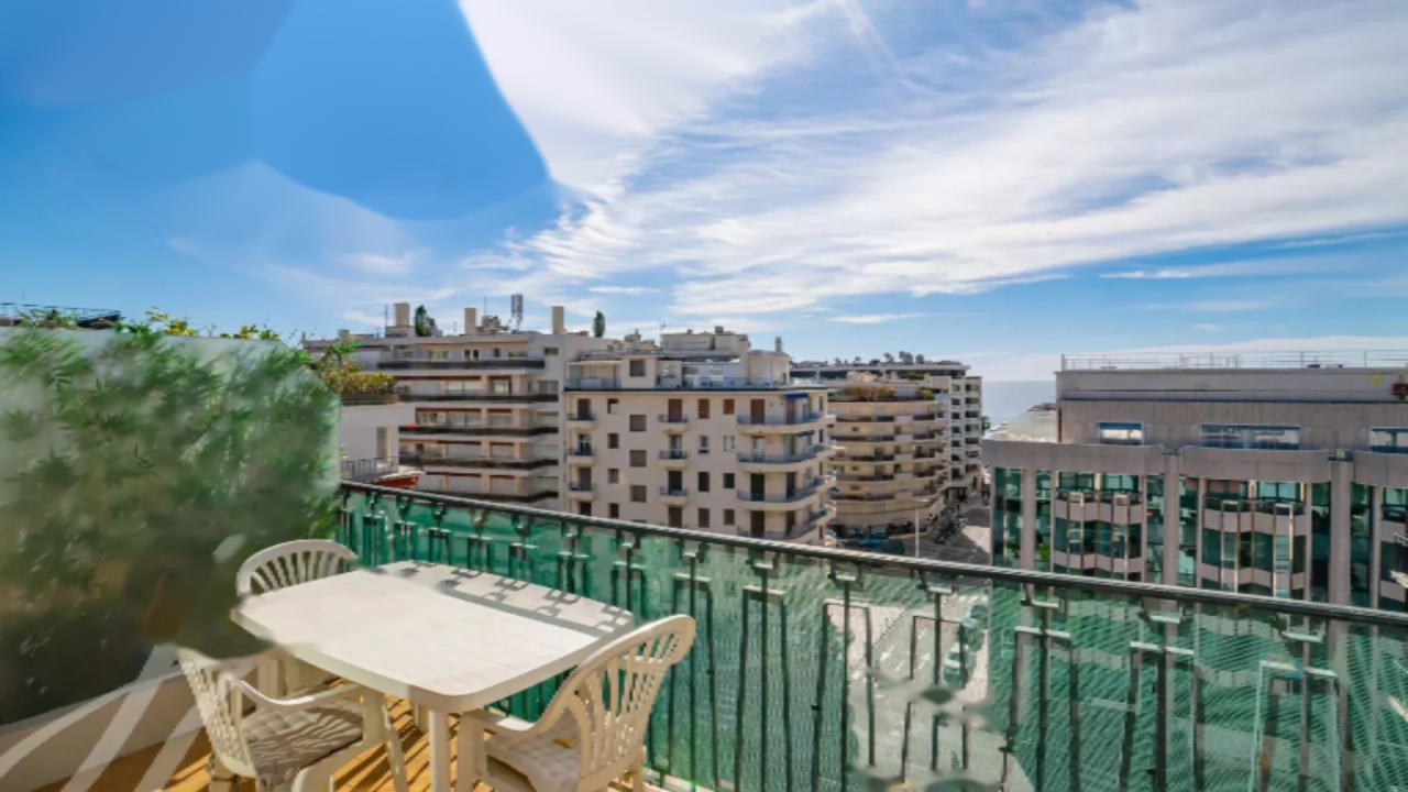 Квартира в Каннах, Франция, 77 м² - фото 1