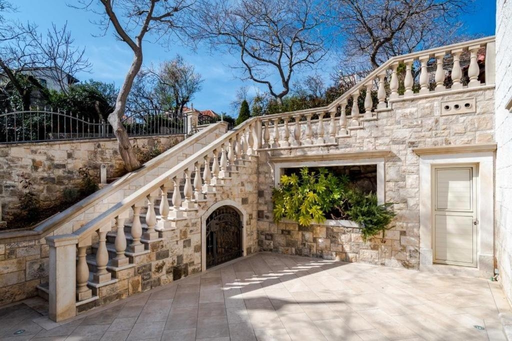 Отель, гостиница Sumartin, Хорватия, 340 м² - фото 6