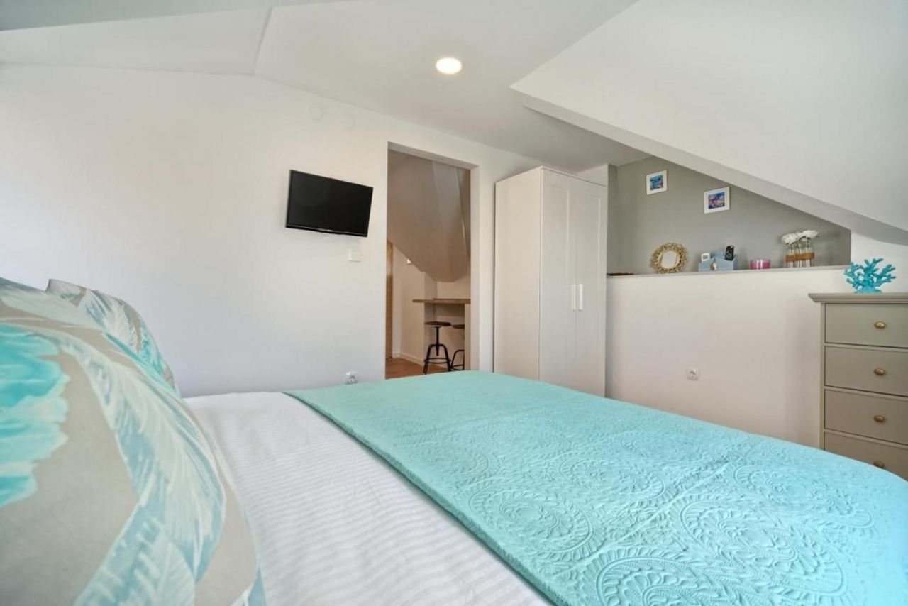 Отель, гостиница Varos, Хорватия, 80 м² - фото 13