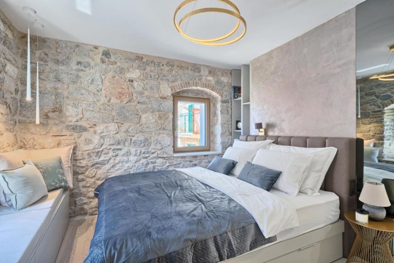 Отель, гостиница Varos, Хорватия, 80 м² - фото 15