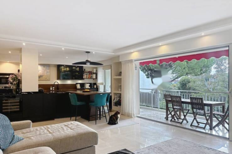 Квартира в Каннах, Франция, 110 м² - фото 1