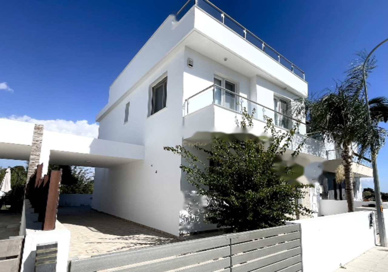 Квартира в Арадипу, Кипр, 160 м² - фото 1