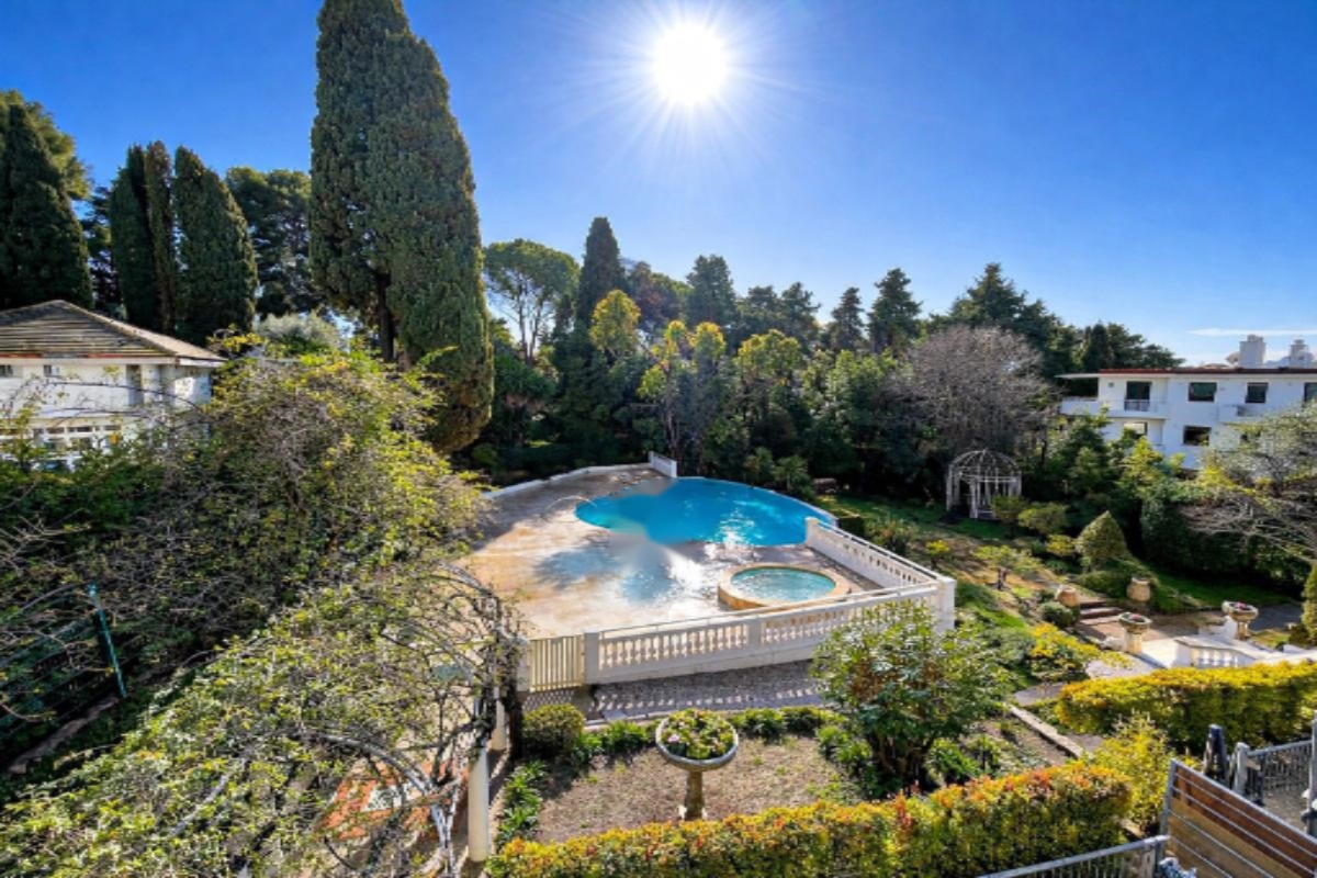 Квартира в Каннах, Франция, 147 м² - фото 1