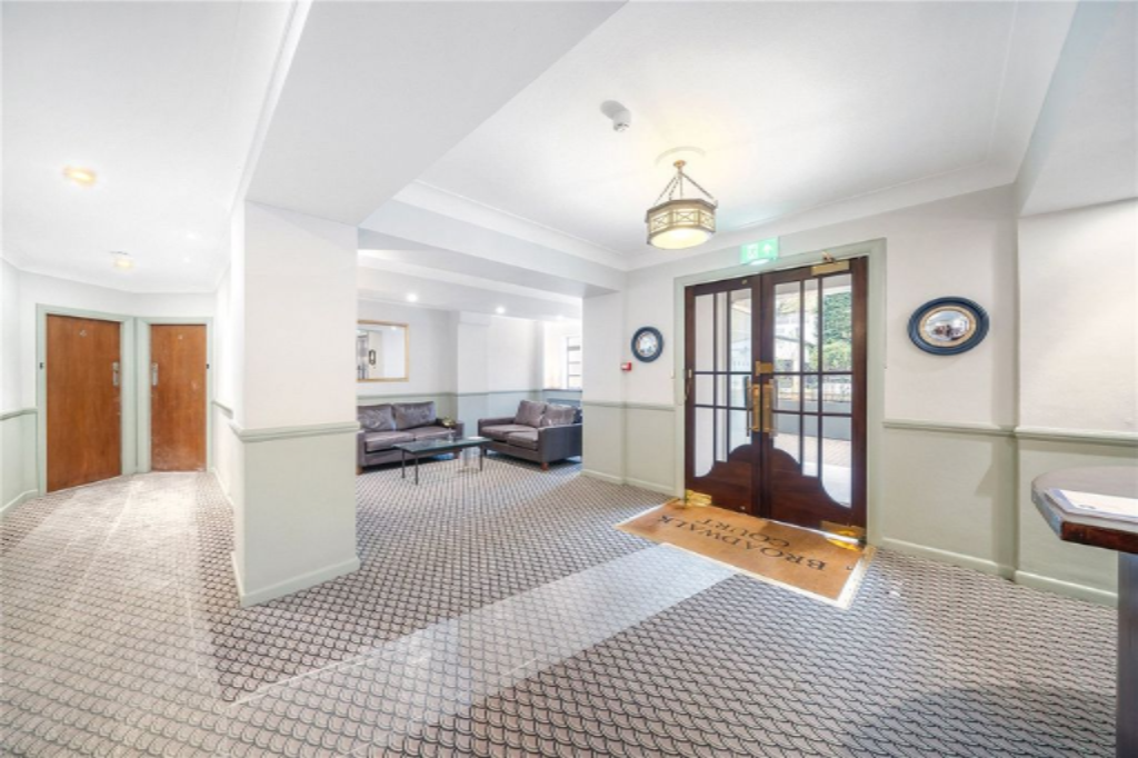 Квартира в Лондоне, Великобритания, 28 м² - фото 1