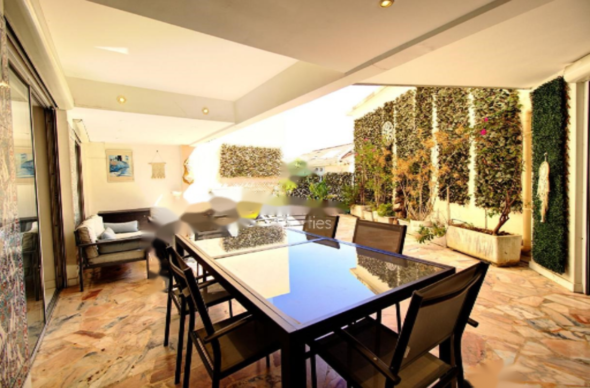 Квартира в Каннах, Франция, 143 м² - фото 1