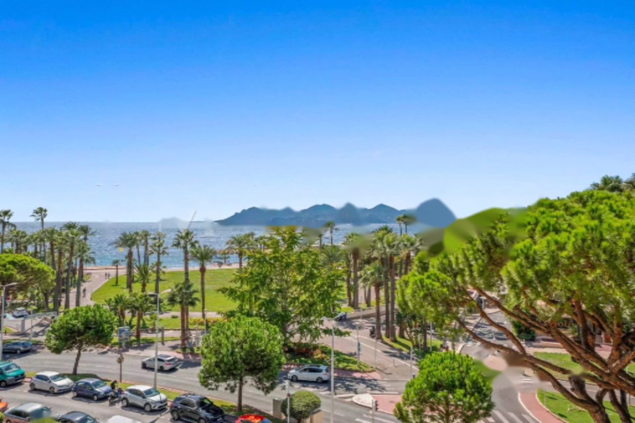 Квартира в Каннах, Франция, 107 м² - фото 1