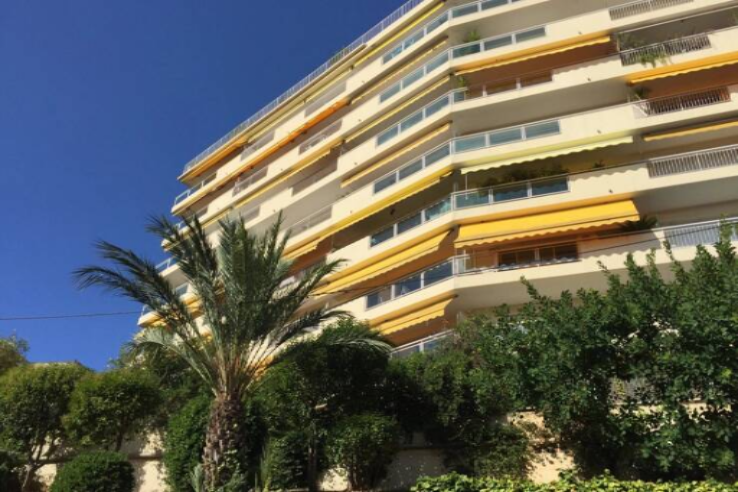 Квартира в Каннах, Франция, 81 м² - фото 1