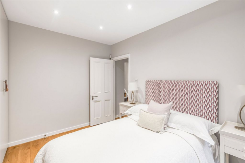 Квартира в Лондоне, Великобритания, 211 м² - фото 2