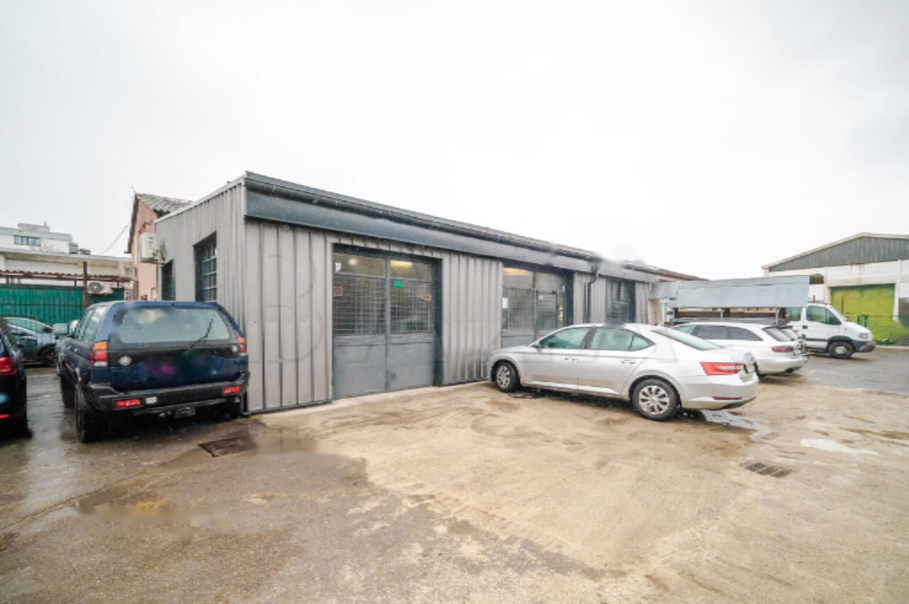 Офис в Любляне, Словения, 465 м² - фото 2