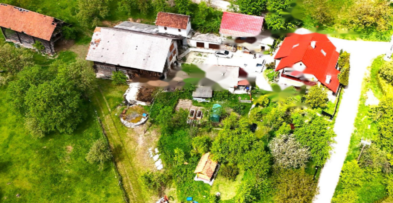 Ферма в Камнике, Словения, 233 861 м² - фото 3