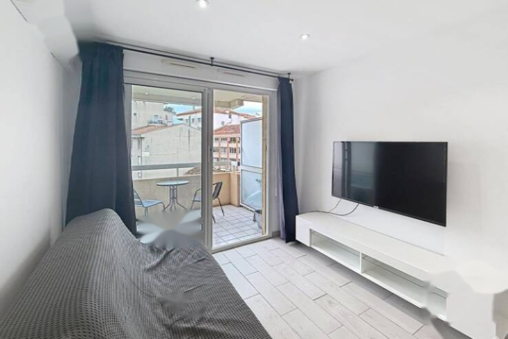 Квартира в Каннах, Франция, 20 м² - фото 2