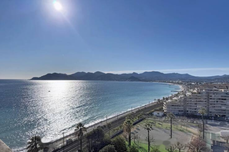 Квартира в Каннах, Франция, 55 м² - фото 2