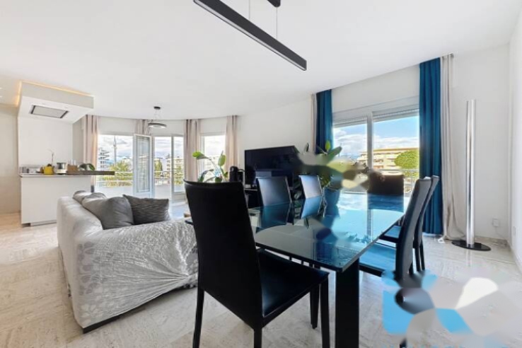 Квартира в Каннах, Франция, 96 м² - фото 2