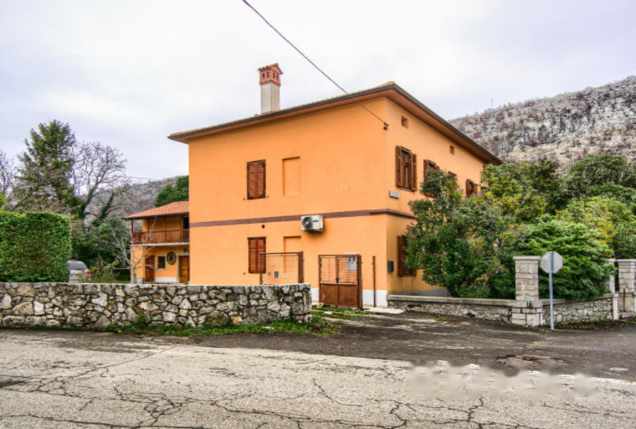 Ферма в Сежане, Словения, 3 327 м² - фото 6