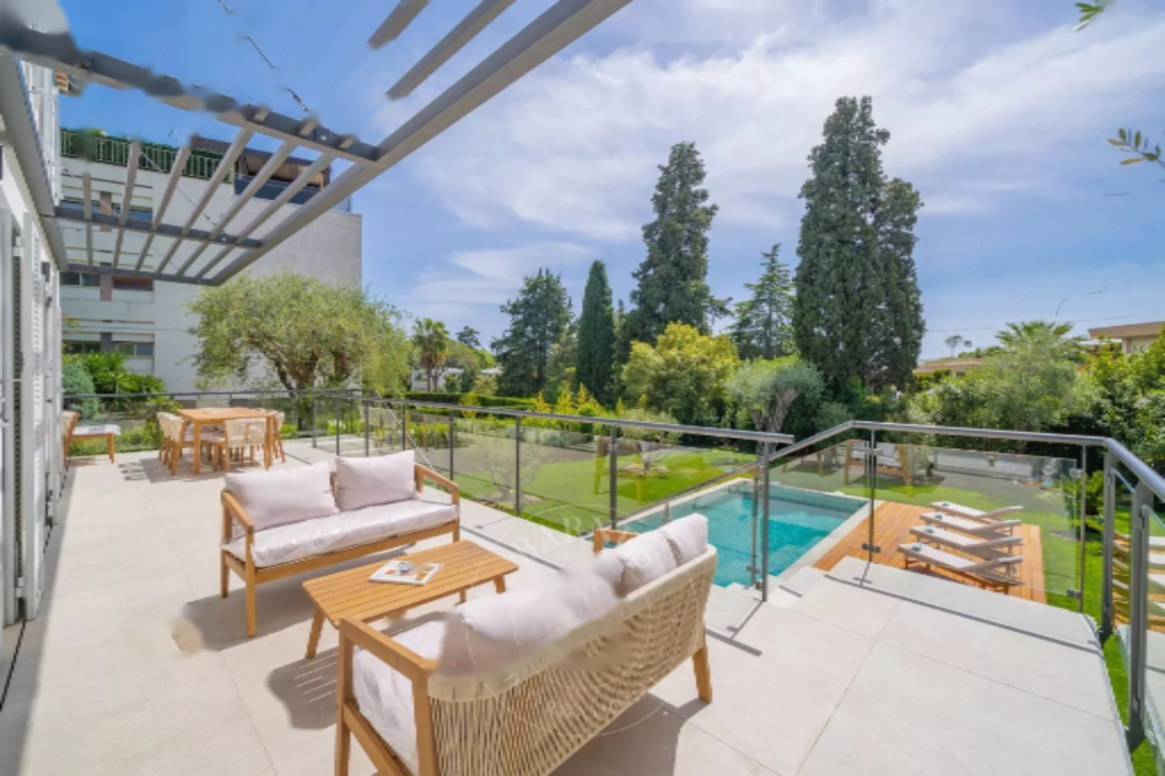 Квартира в Каннах, Франция, 260 м² - фото 8